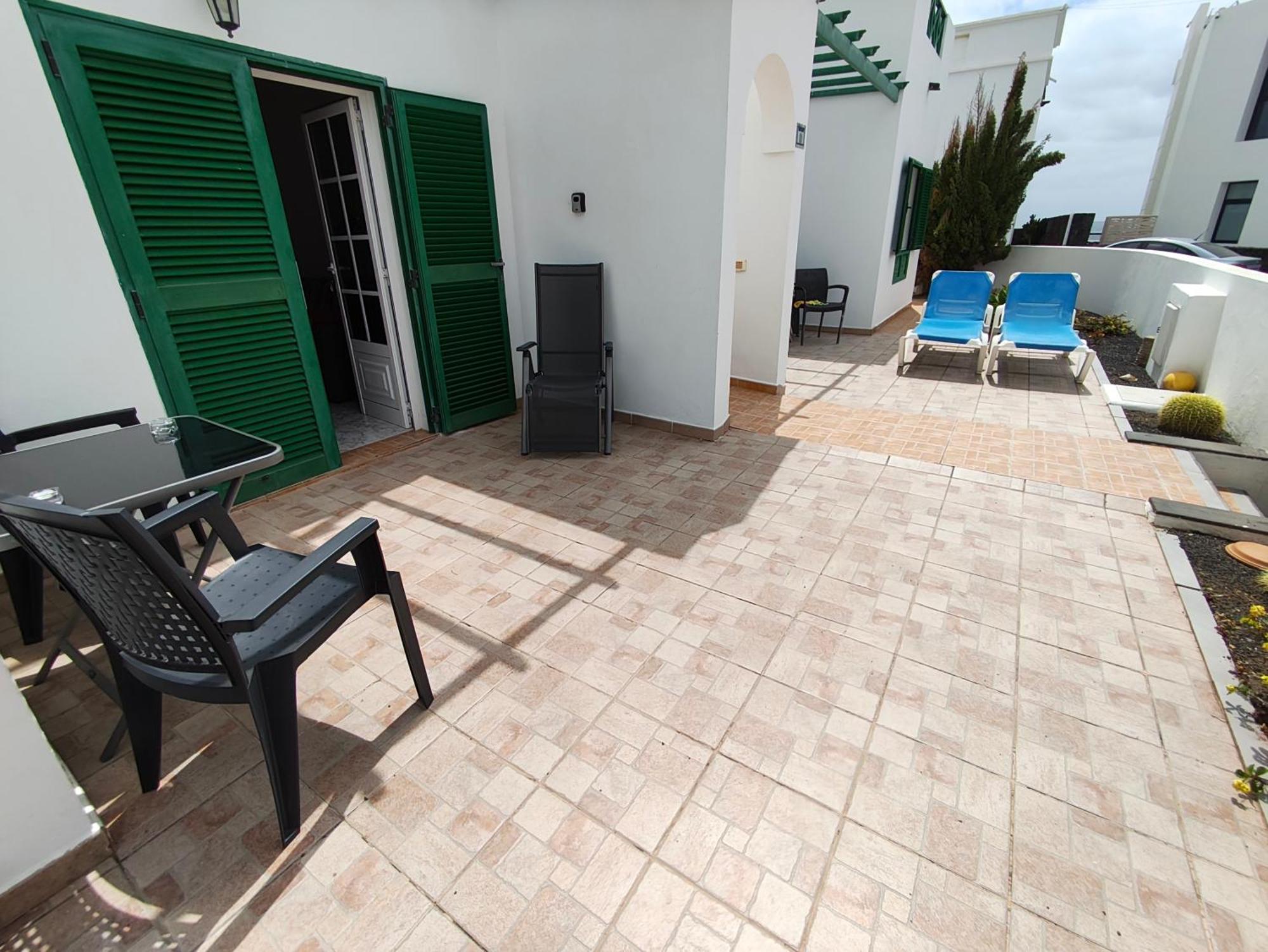 Marysol 1 Apartment With Terrace Close To The Sea Punta Mujeres Luaran gambar